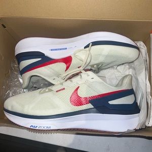 Size 13 - Nike Air Zoom Structure 25 Sea Glass University Red